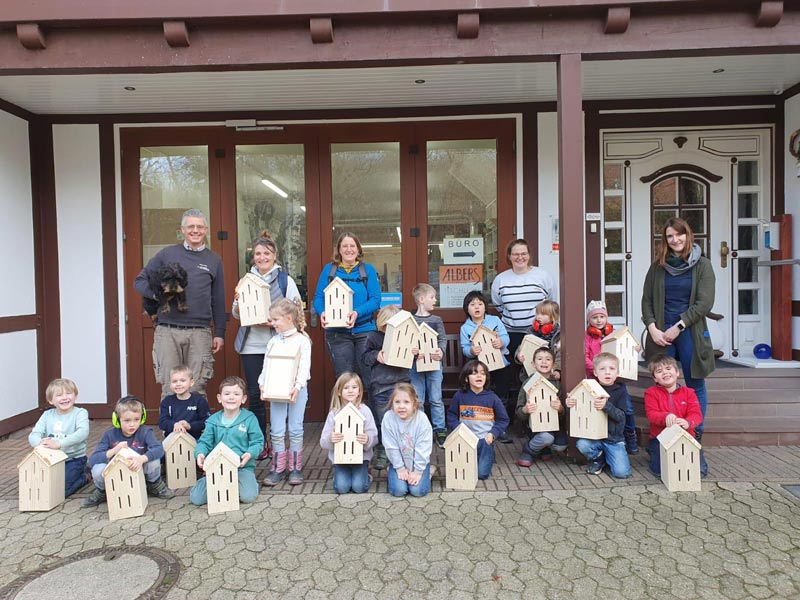 Tischlernachwuchs vom Kindergarten Löwenzahn zu Besuch